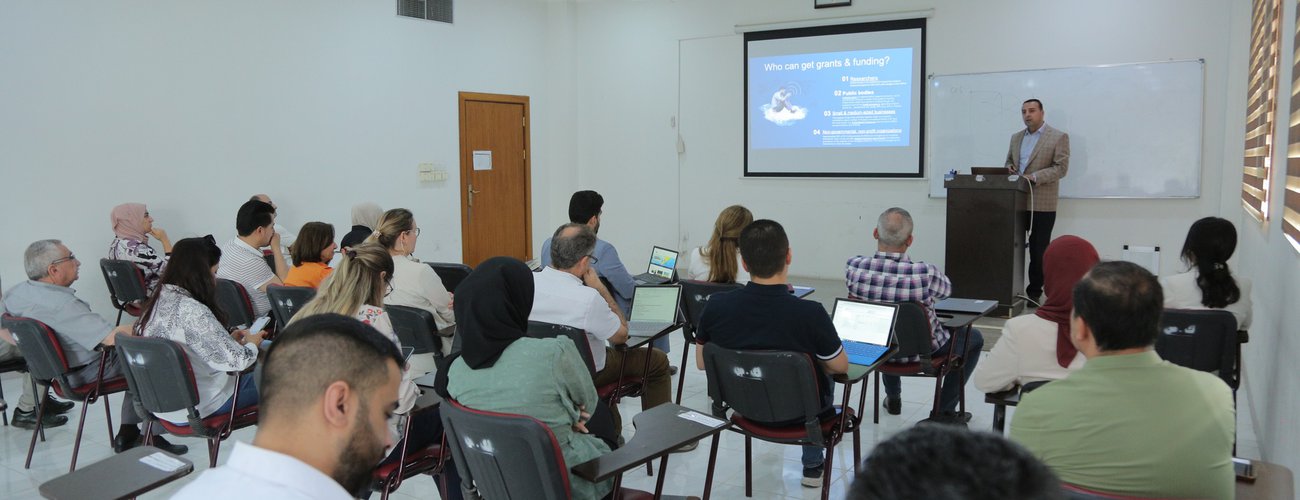 
                                Uncovering Online Opportunities: a Seminar on Funding and Grants at the University of Duhok
                            