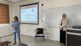 Presenting a  seminar