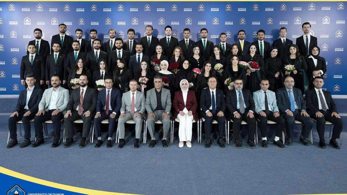 University of Duhok Conducts Graduation Photo Session for College of Law Class of 2026