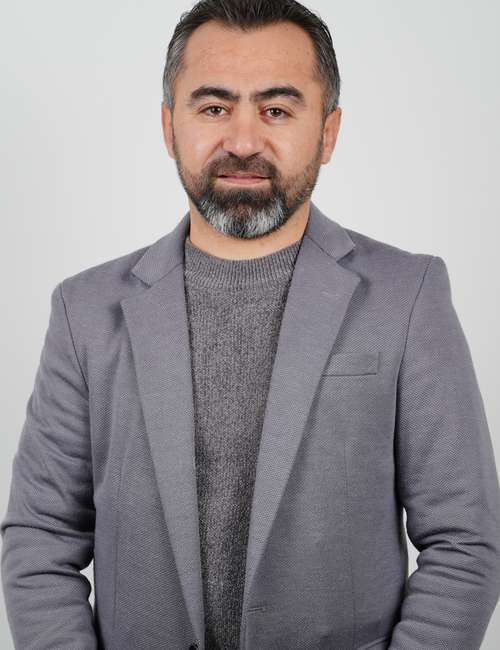
                            Sheeraz Saadullah Ali   
                        