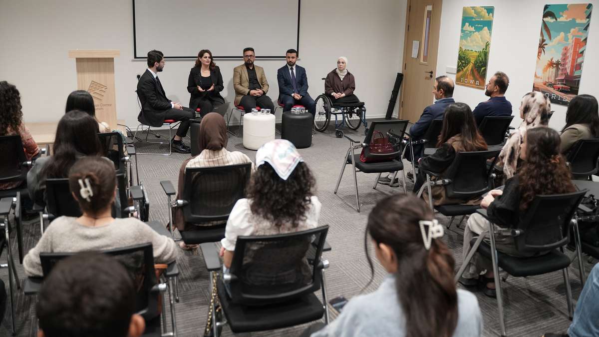 At the American Corner, Duhok Youth Present Their Proposals to the Governorate Administration to Increase Financial Support