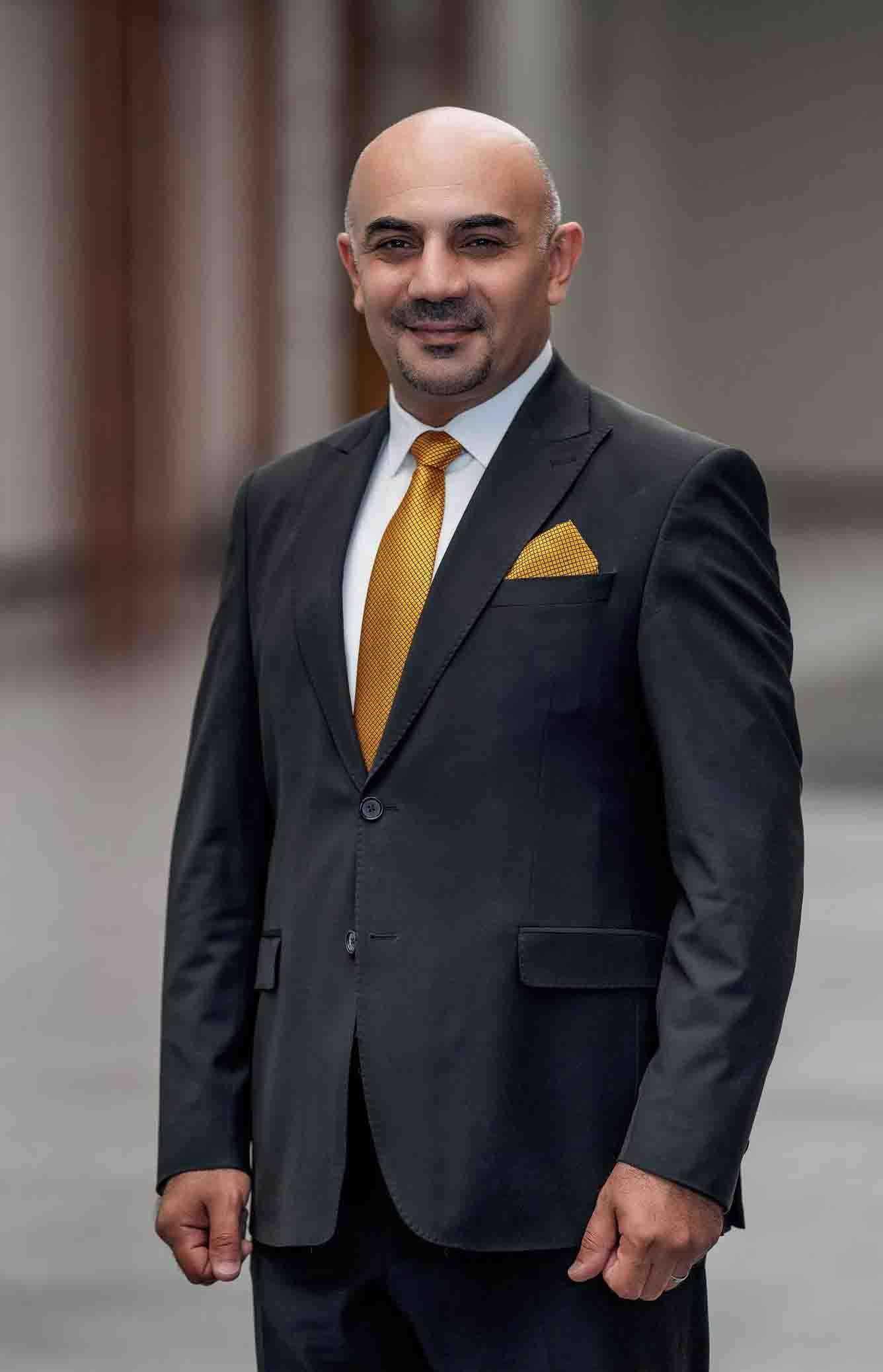 Dr_Mohammed_Aziz2.width-1600