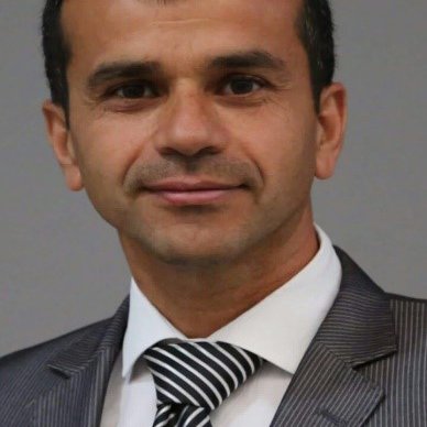 
                                        ازاد احمد خالد
                                    