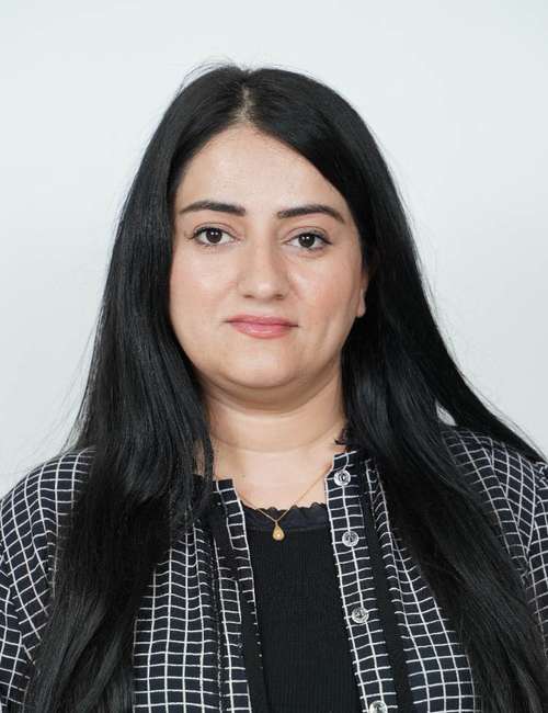 
                            Kazheen Lazgin Taher   
                        
